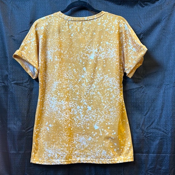 🔅“Raisin Hell with the Hippies & the Cowboys” Graphic T size Medium - Picture 3 of 3